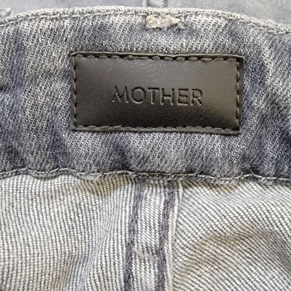 Mother High Waisted Looker Ankle Nick Fray Jeans - Picture 12 of 16
